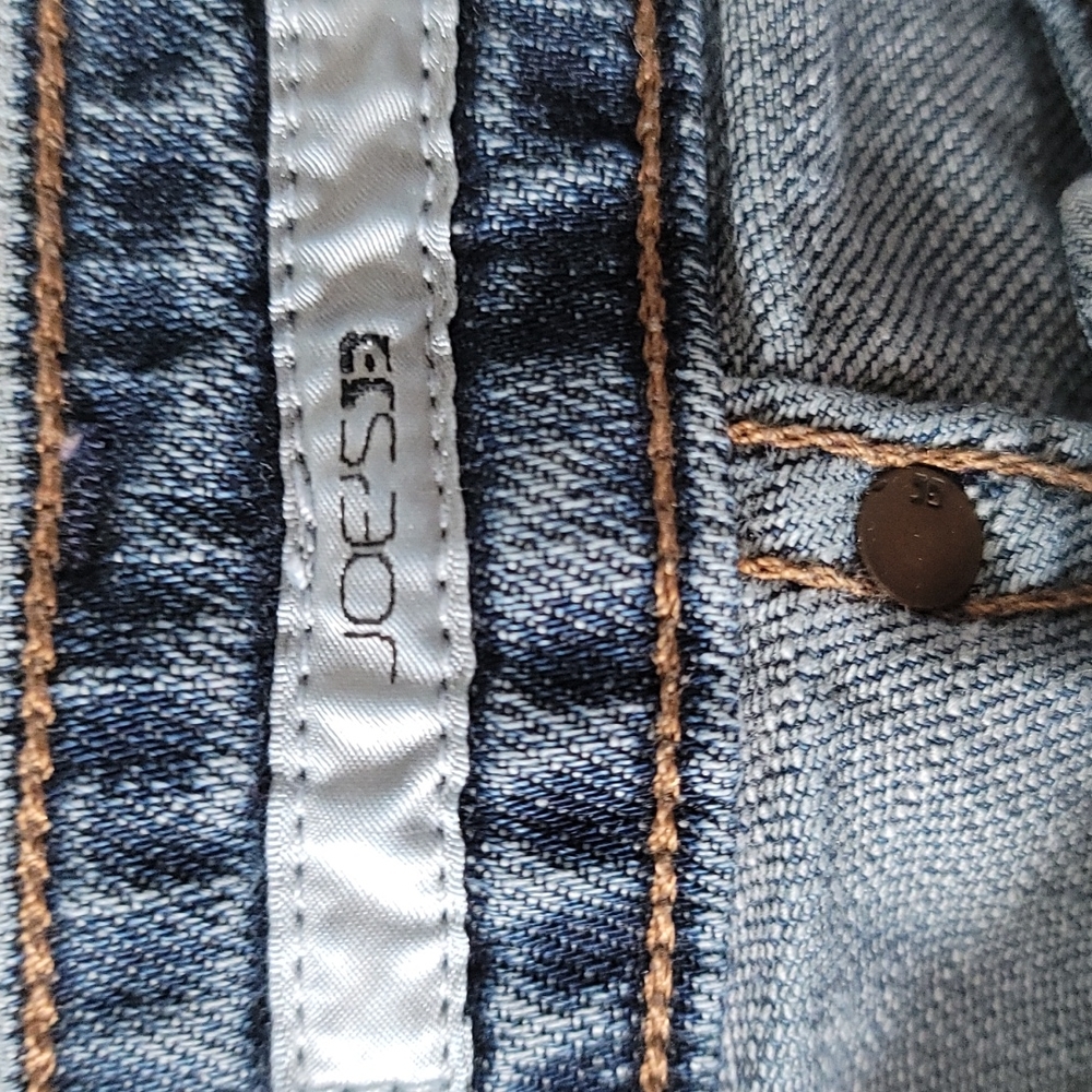 Jeans - Picture 2 of 6